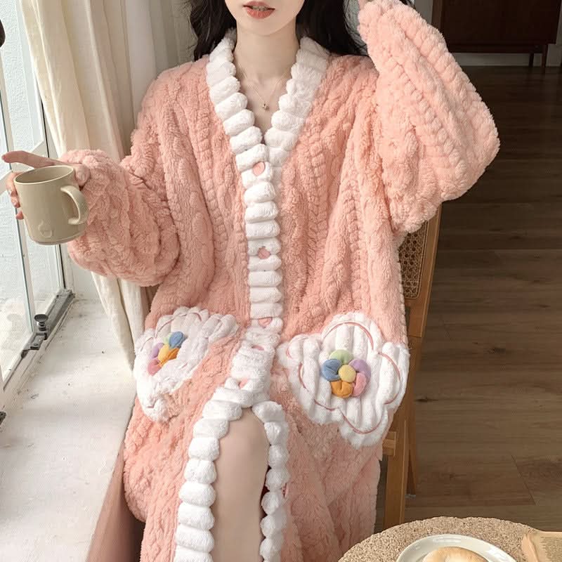 Plus Size Women's Sleepwear Autumn Winter Thick Coral Fleece Robe Comfortable Home Clothes Casual Style V-Neck Pure Color